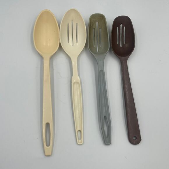 Bundle 4 Vintage Nylon Slotted Serving Spoons King Kraft MCM USA - Picture 1 of 10